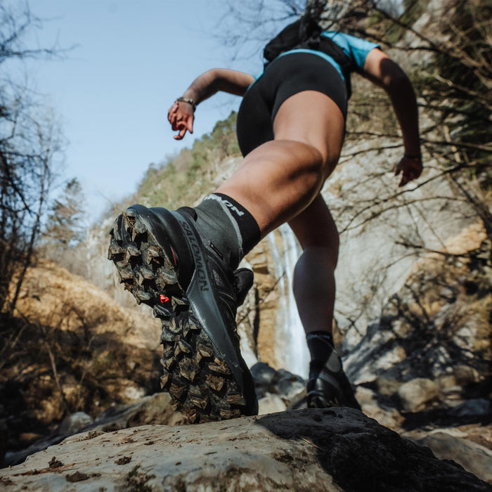 Salomon Speedcross, Gore-Tex zapatillas impermeables de Trail Running para mujer, negras