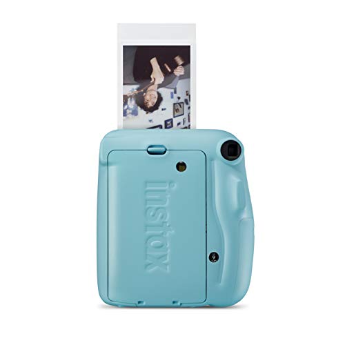 Fujifilm Instax Mini 11 in Sky Blue